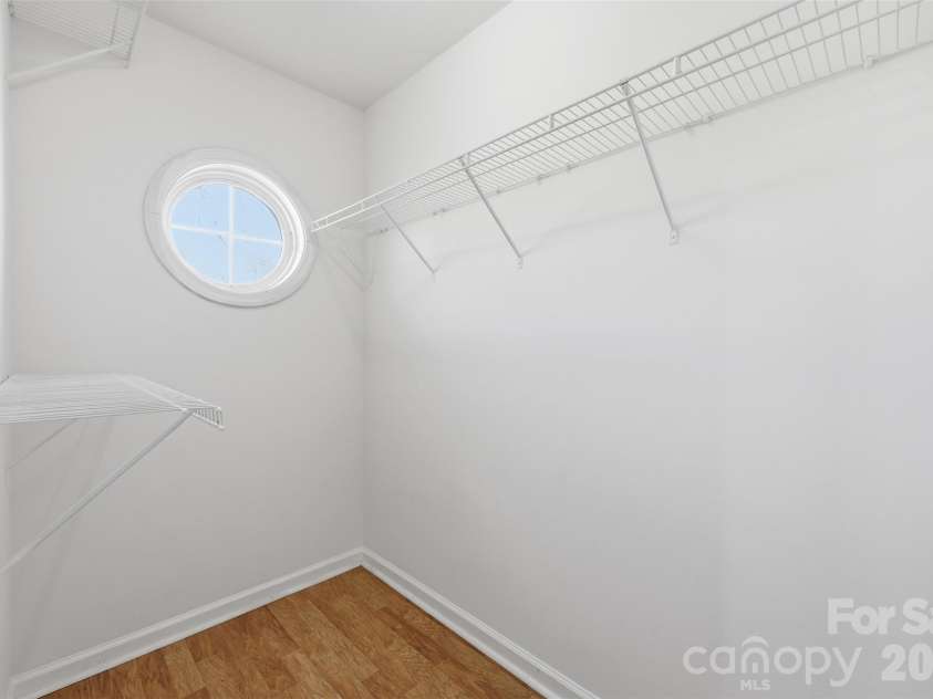 727 Shellstone Place, Fort Mill, SC 29708.  MLS# CAR4359626, YatesRealty ID 6396. Primary bedroom walk-in closet