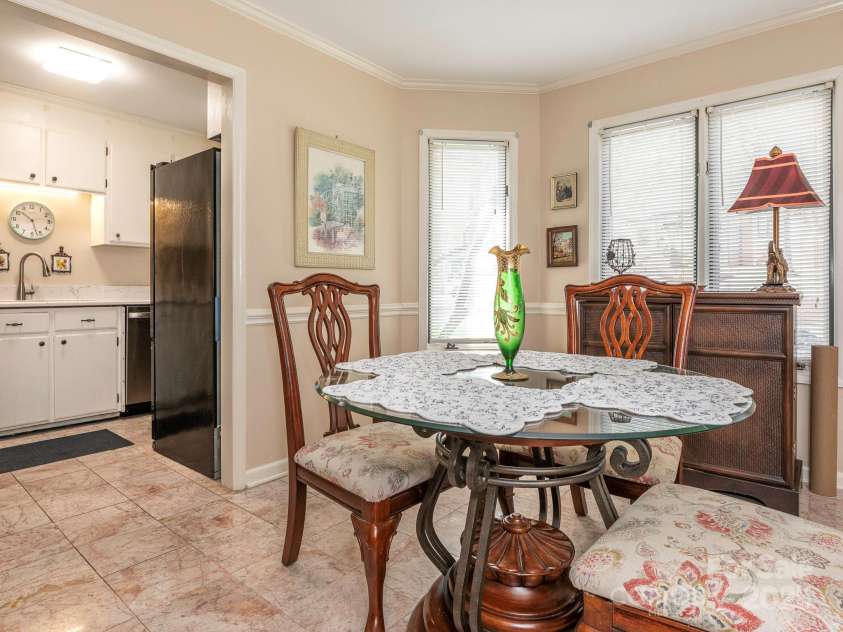 1022 Kenilworth Court, Concord, NC 28027.  MLS# CAR4243363, YatesRealty ID 6397. 