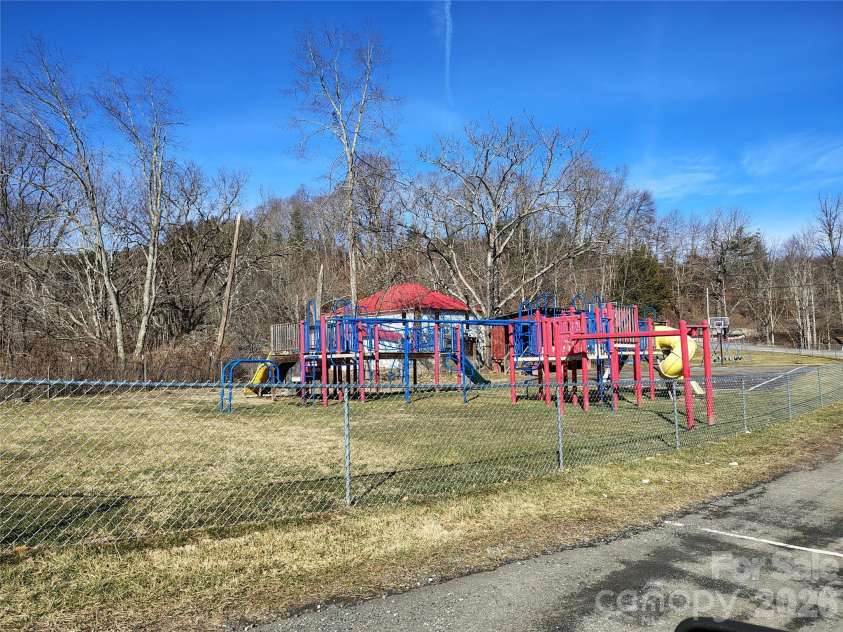 166 Old Helton School Road, Lansing, NC 28643.  MLS# CAR4333669, YatesRealty ID 6398. 