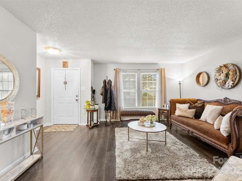 2011 Dunsmore Lane, Waxhaw, NC 28173.  MLS# CAR4240231, YatesRealty ID 64. 