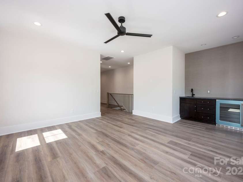 139 Poplar Grove Road, Mooresville, NC 28117.  MLS# CAR4245842, YatesRealty ID 6400. Loft with Bar/Entertainment Area