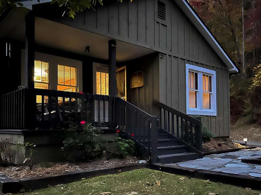 2202 NC 226A Highway, Marion, NC 28752.  MLS# CAR4358690, YatesRealty ID 6402. So cozy!