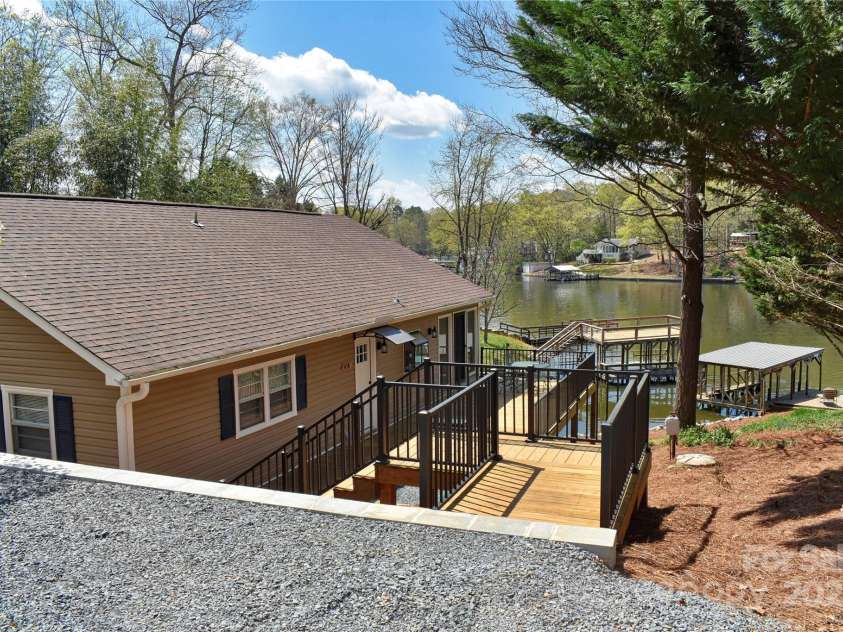 458 Pinehaven Drive, Badin Lake, NC 28127.  MLS# CAR4242649, YatesRealty ID 6402. 