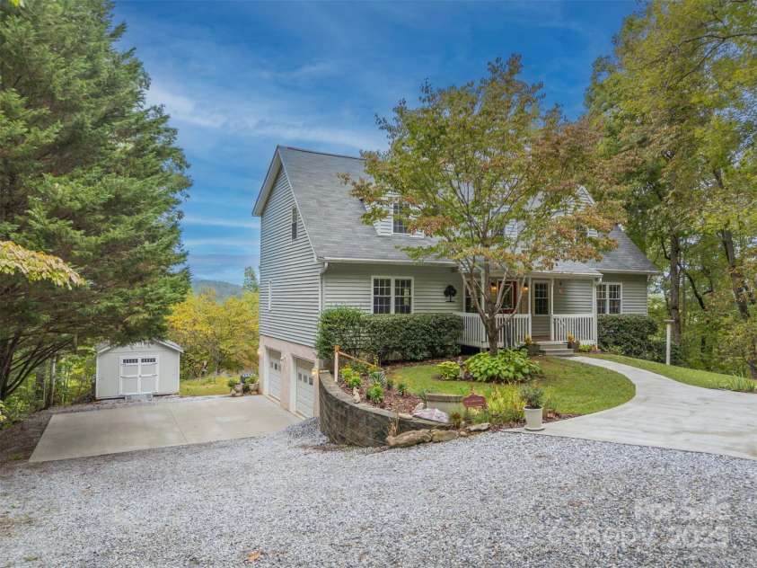 167 Balfour Drive, Rutherfordton, NC 28139.  MLS# CAR4306976, YatesRealty ID 6403. 