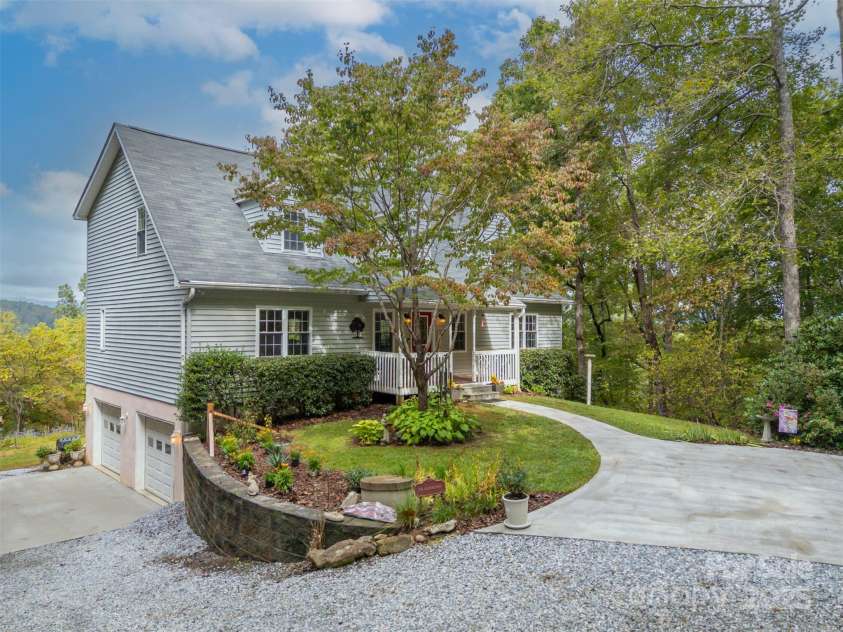167 Balfour Drive, Rutherfordton, NC 28139.  MLS# CAR4306976, YatesRealty ID 6403. 