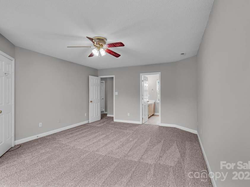 8702 Wood Sorrel Court, Matthews, NC 28105.  MLS# CAR4210480, YatesRealty ID 6403. 