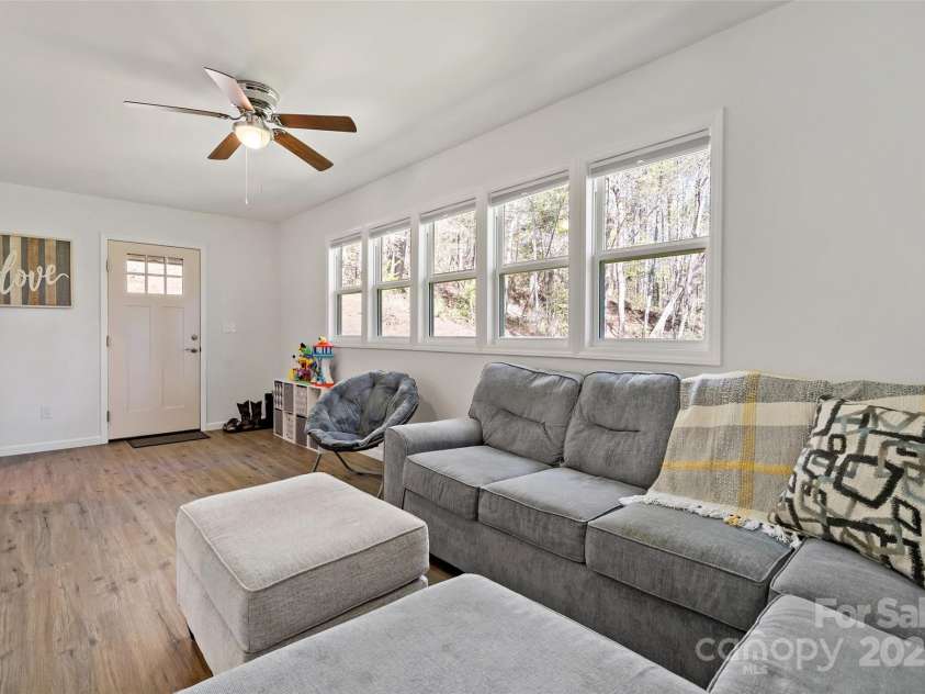 1396 Henry Mccall Road, Marion, NC 28752.  MLS# CAR4247671, YatesRealty ID 6404. 