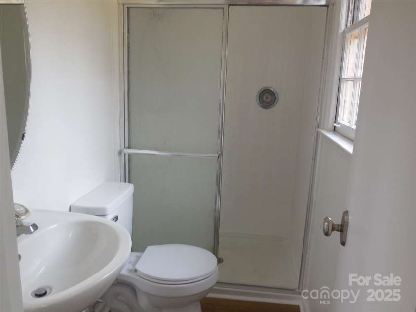 2208 Community Park Drive, Matthews, NC 28104.  MLS# CAR4323260, YatesRealty ID 6405. 