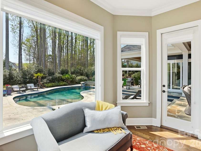 13124 Davidson Park Drive, Davidson, NC 28036.  MLS# CAR4356730, YatesRealty ID 6406. 