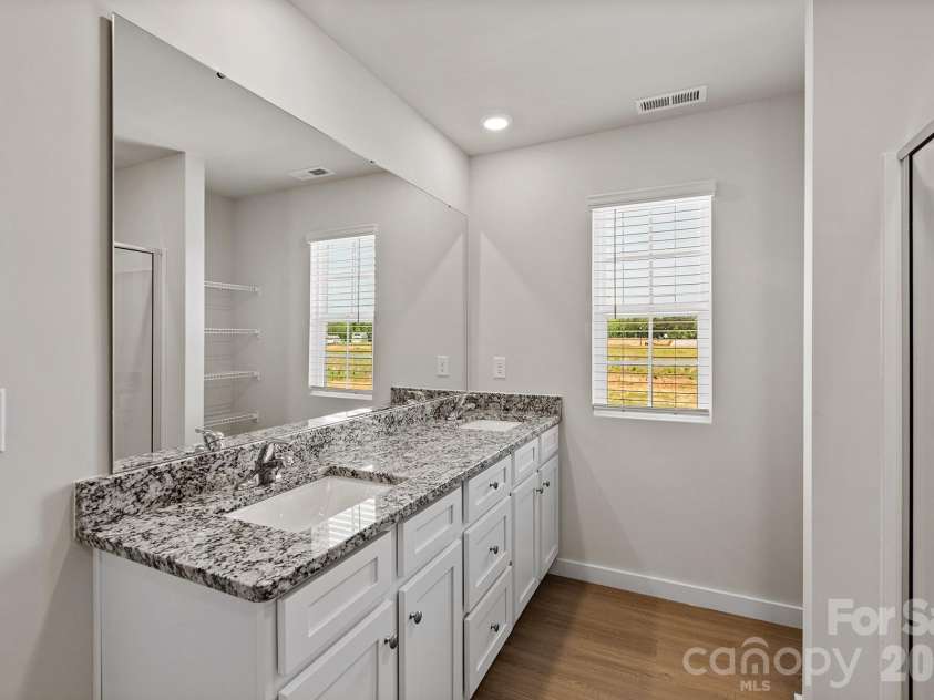 1122 Elyan Street, Richburg, SC 29729.  MLS# CAR4395551, YatesRealty ID 6407. 