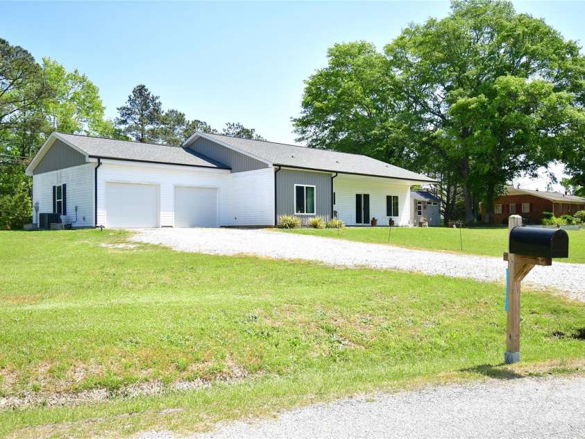 129 Devon Drive, Heath Springs, SC 29058.  MLS# CAR4248085, YatesRealty ID 6409. 
