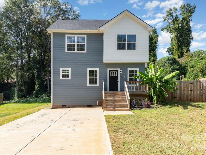 1003 Hunter Valley Road, Shelby, NC 28150.  MLS# CAR4306472, YatesRealty ID 641. 