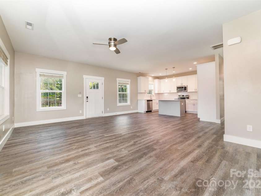 1003 Hunter Valley Road, Shelby, NC 28150.  MLS# CAR4306472, YatesRealty ID 641. 