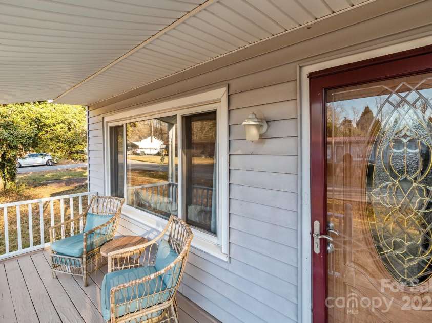 120 Moyle Avenue, Salisbury, NC 28146.  MLS# CAR4217634, YatesRealty ID 6410. 