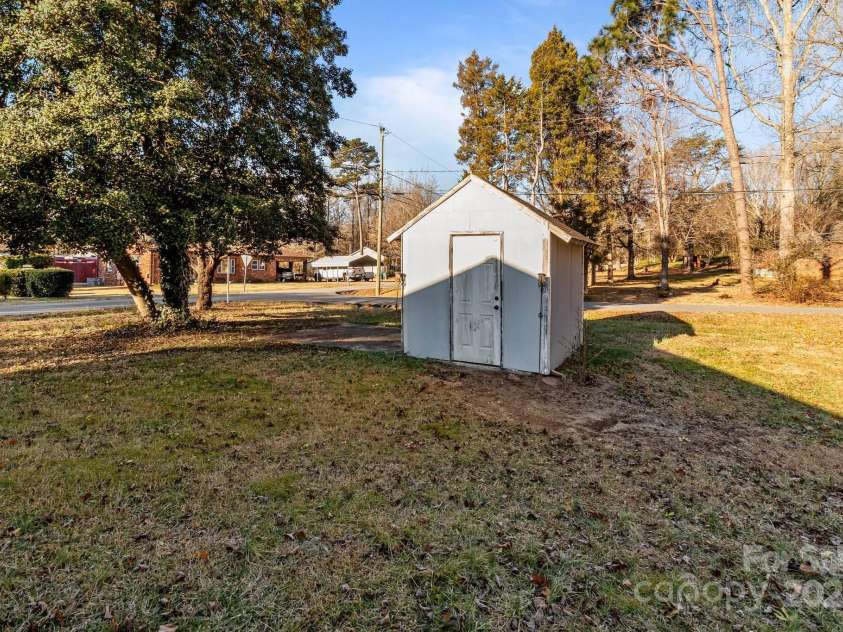 120 Moyle Avenue, Salisbury, NC 28146.  MLS# CAR4217634, YatesRealty ID 6410. 