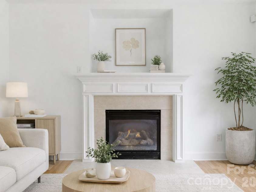 2126 Downing Street, Charlotte, NC 28205.  MLS# CAR4338705, YatesRealty ID 6411. Living Area - Virtually Staged