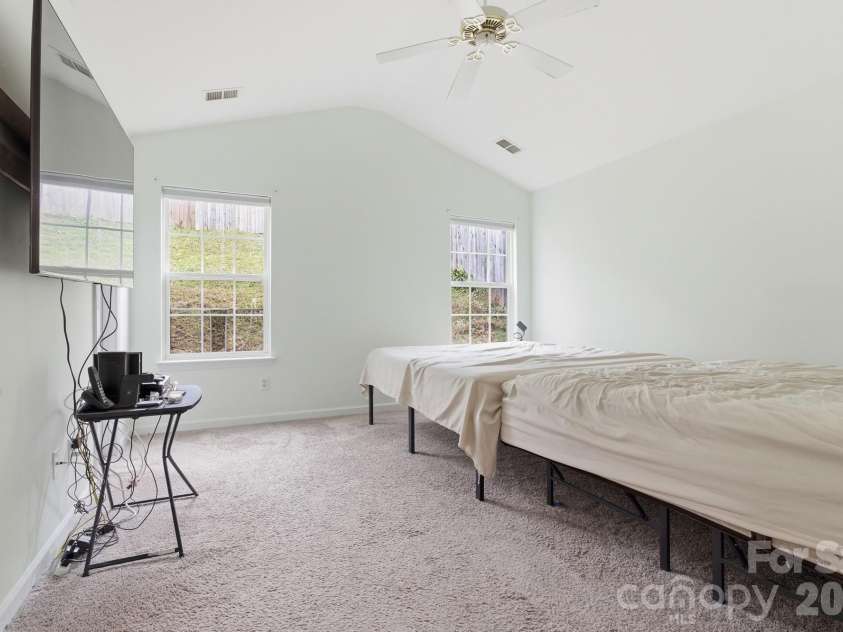 2126 Downing Street, Charlotte, NC 28205.  MLS# CAR4338705, YatesRealty ID 6411. Primary Bedroom