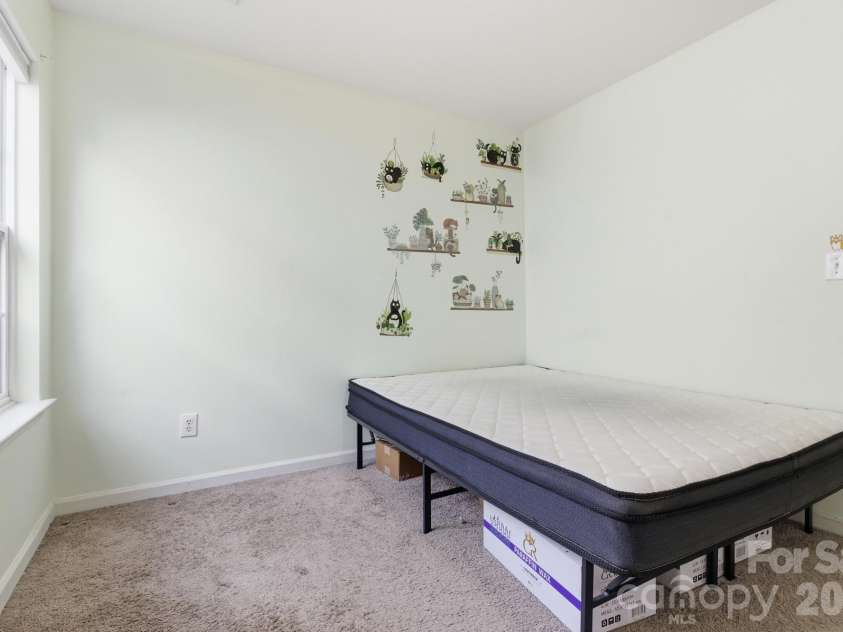 2126 Downing Street, Charlotte, NC 28205.  MLS# CAR4338705, YatesRealty ID 6411. Secondary Bedroom
