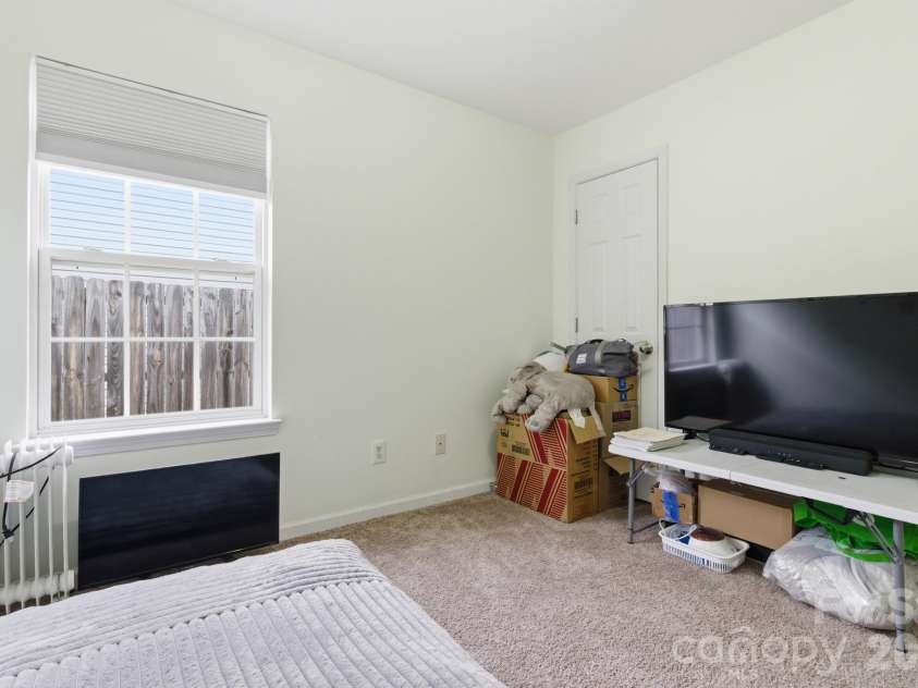 2126 Downing Street, Charlotte, NC 28205.  MLS# CAR4338705, YatesRealty ID 6411. Third Bedroom
