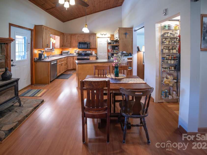 525 Patton Valley Drive, Nebo, NC 28761.  MLS# CAR4246810, YatesRealty ID 6411. 