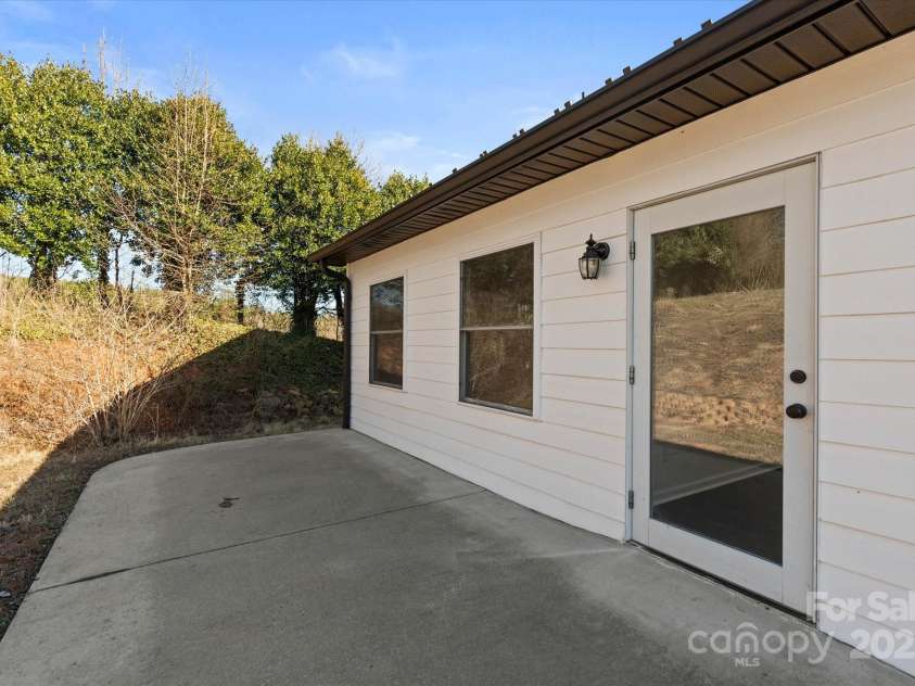 1753 Saddle Creek Road, Morganton, NC 28655.  MLS# CAR4226245, YatesRealty ID 6412. 