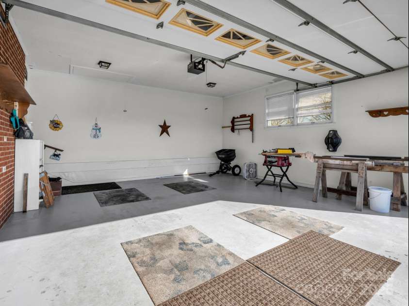 1504 Maple Creek Road, Rutherfordton, NC 28139.  MLS# CAR4330393, YatesRealty ID 6413. 
