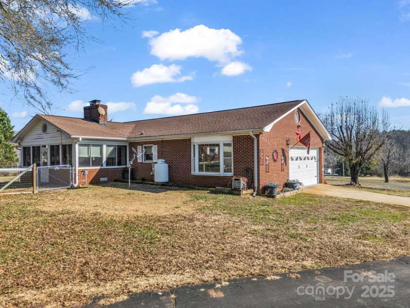 1504 Maple Creek Road, Rutherfordton, NC 28139.  MLS# CAR4330393, YatesRealty ID 6413. 