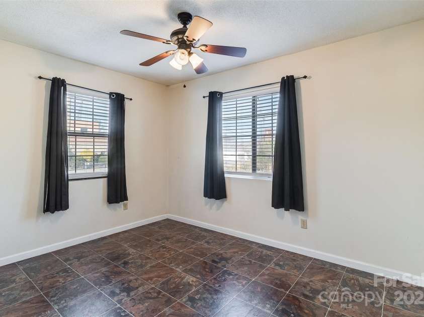 90 2nd Street, Catawba, NC 28609.  MLS# CAR4333230, YatesRealty ID 6414. 