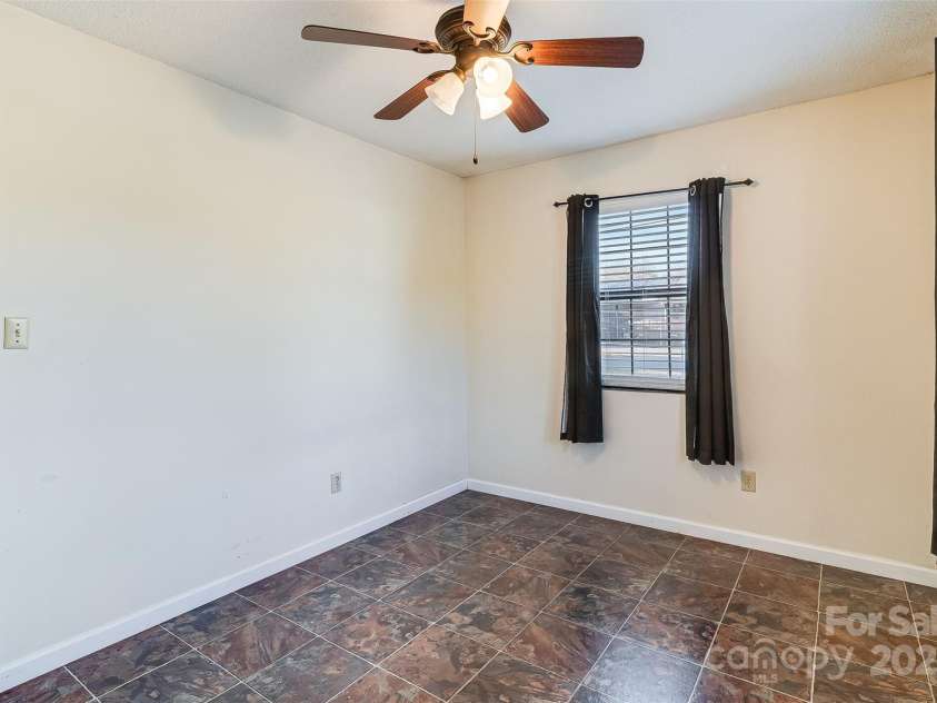 90 2nd Street, Catawba, NC 28609.  MLS# CAR4333230, YatesRealty ID 6414. 