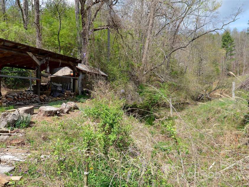 5360 Franklin Place, Collettsville, NC 28611.  MLS# CAR4240351, YatesRealty ID 6416. Backyard