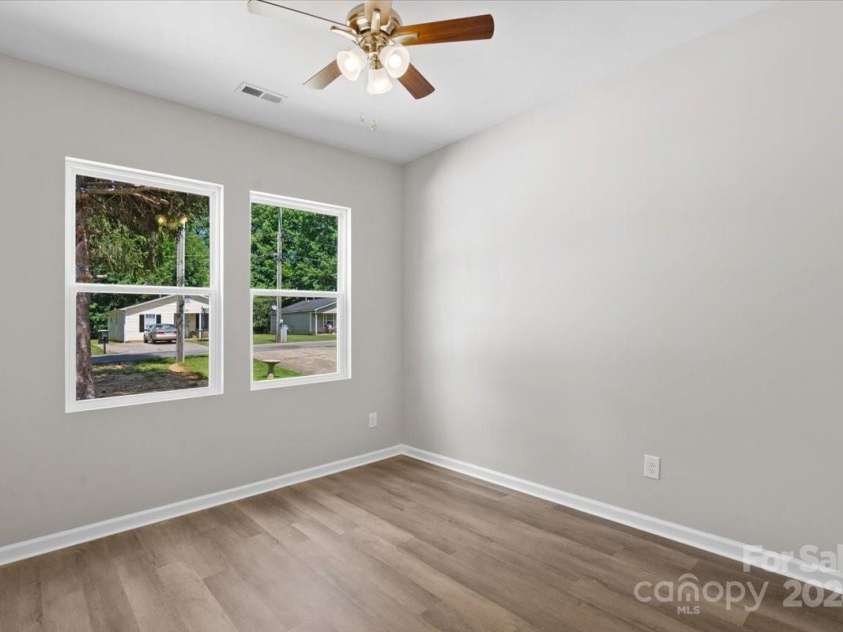 412 Royal Street, Salisbury, NC 28144.  MLS# CAR4144532, YatesRealty ID 6417. Actual Home