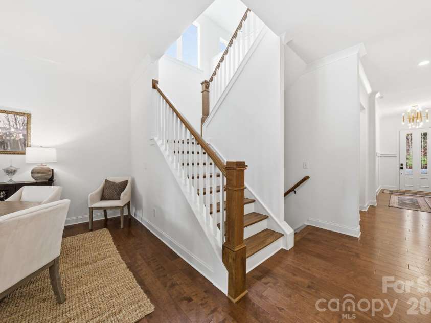 16515 Munson Hill Road, Charlotte, NC 28278.  MLS# CAR4393885, YatesRealty ID 6418. 