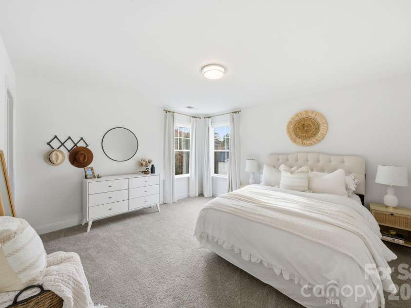 16515 Munson Hill Road, Charlotte, NC 28278.  MLS# CAR4393885, YatesRealty ID 6418. Bedroom #3, Upper Level
