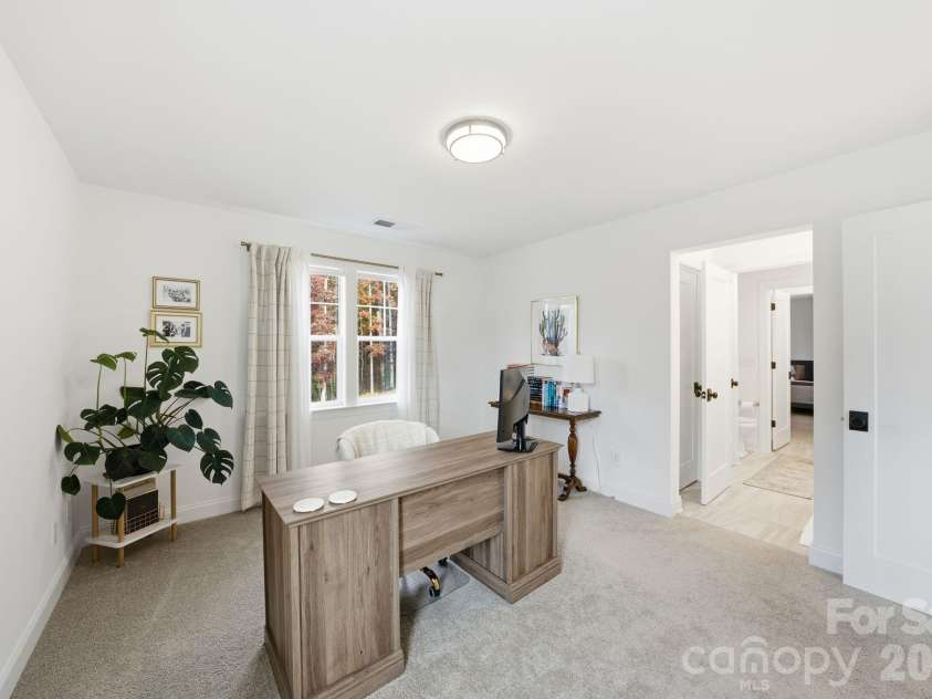 16515 Munson Hill Road, Charlotte, NC 28278.  MLS# CAR4393885, YatesRealty ID 6418. Bedroom #5, Upper Level