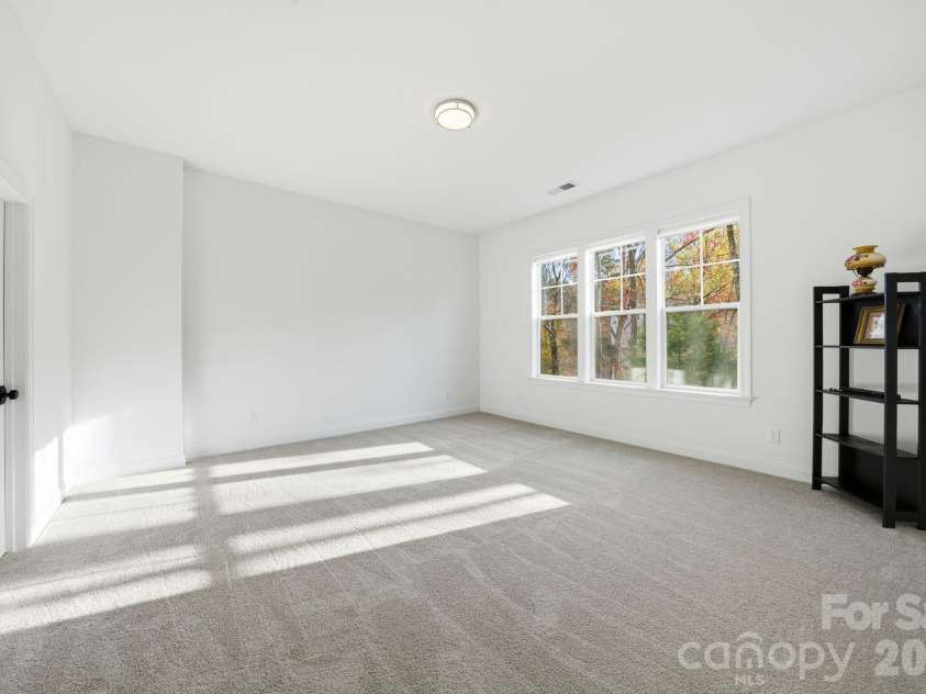 16515 Munson Hill Road, Charlotte, NC 28278.  MLS# CAR4393885, YatesRealty ID 6418. Bedroom #6, Basement Level