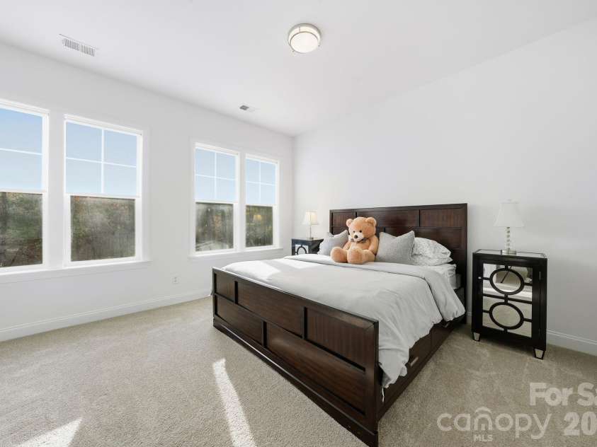16515 Munson Hill Road, Charlotte, NC 28278.  MLS# CAR4393885, YatesRealty ID 6418. Bedroom #7, Basement Level