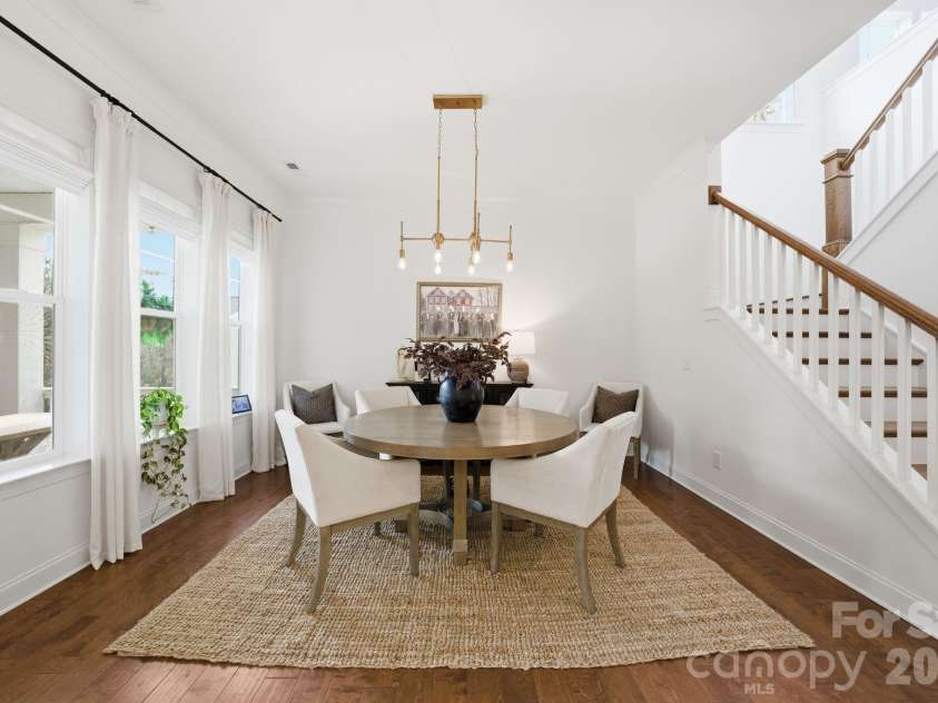 16515 Munson Hill Road, Charlotte, NC 28278.  MLS# CAR4393885, YatesRealty ID 6418. Dining Room