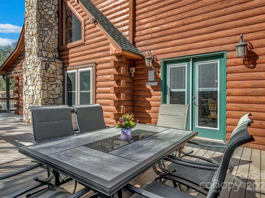 120 Sweetbriar Road, Lake Lure, NC 28746.  MLS# CAR4291551, YatesRealty ID 642. Enjoy the WNC seasons!