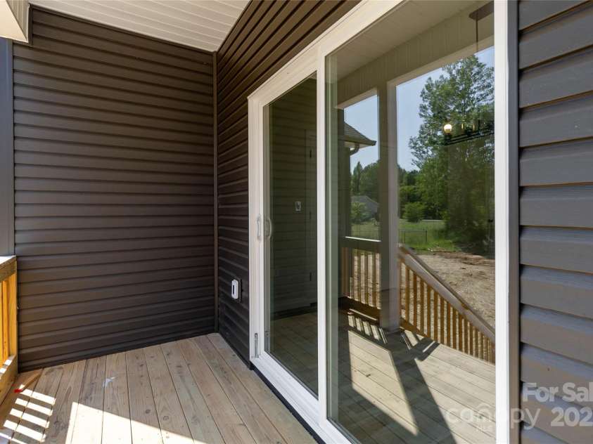 213 Sheffield Drive, York, SC 29745.  MLS# CAR4099016, YatesRealty ID 642. Back porch with slider