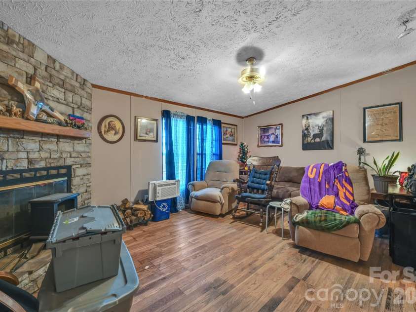 2571 Major Evans Road, Lancaster, SC 29720.  MLS# CAR4329490, YatesRealty ID 642. 