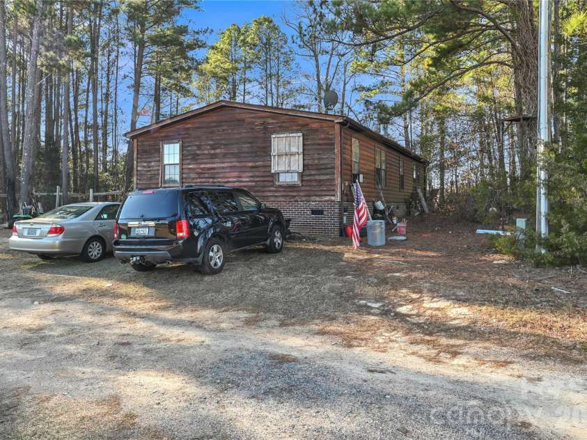 2571 Major Evans Road, Lancaster, SC 29720.  MLS# CAR4329490, YatesRealty ID 642. 
