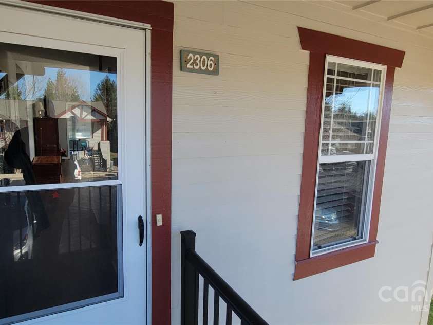 2306 Deermouse Way, Hendersonville, NC 28792.  MLS# CAR4205142, YatesRealty ID 6420. 