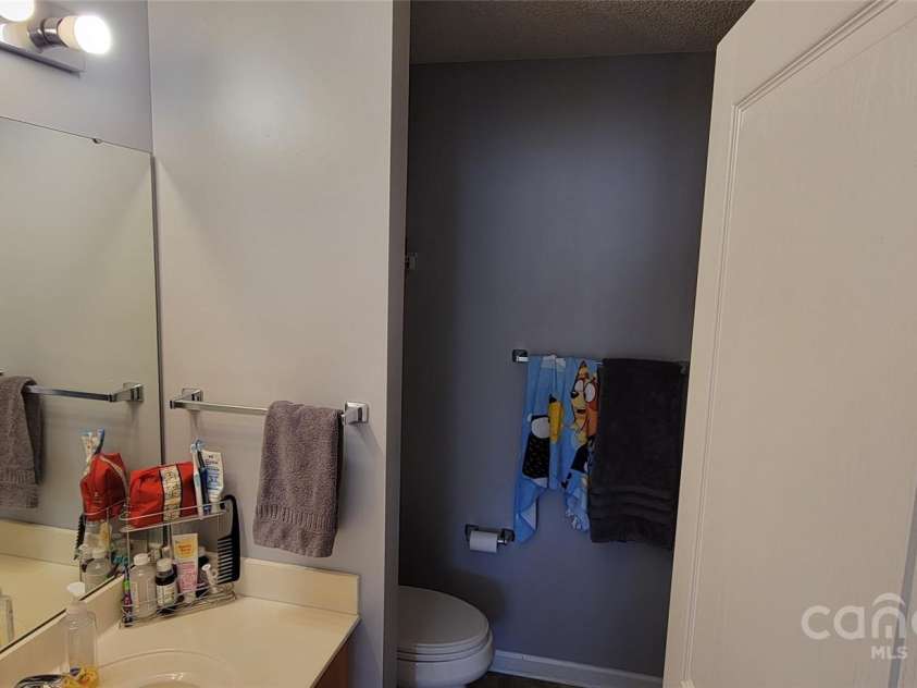 2306 Deermouse Way, Hendersonville, NC 28792.  MLS# CAR4205142, YatesRealty ID 6420. 