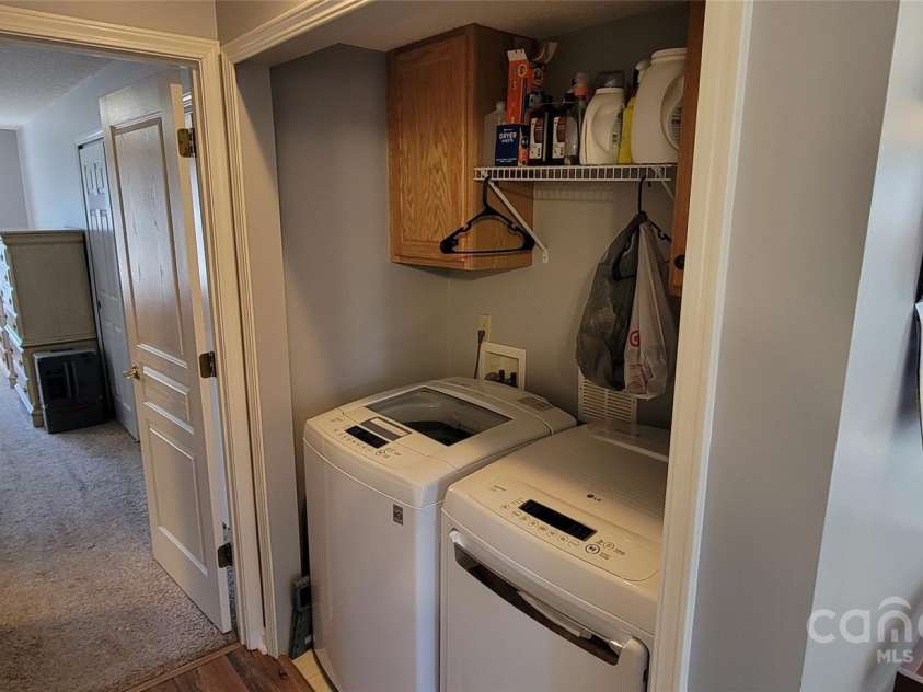 2306 Deermouse Way, Hendersonville, NC 28792.  MLS# CAR4205142, YatesRealty ID 6420. 