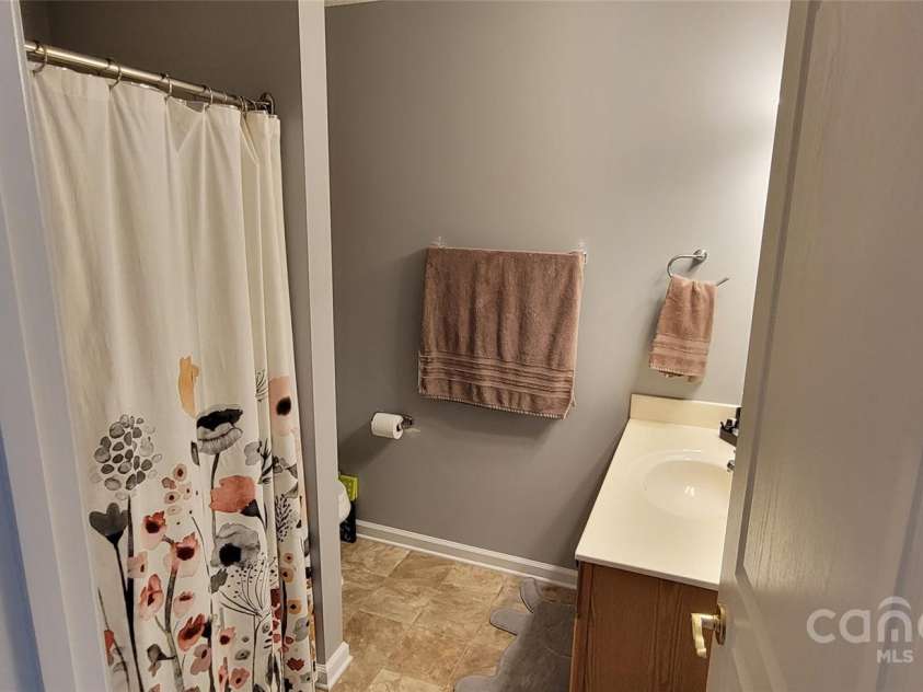 2306 Deermouse Way, Hendersonville, NC 28792.  MLS# CAR4205142, YatesRealty ID 6420. 
