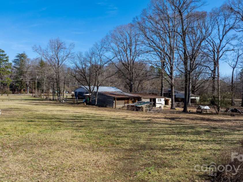3021 Tryon Courthouse Road, Bessemer City, NC 28016.  MLS# CAR4217769, YatesRealty ID 6422. 