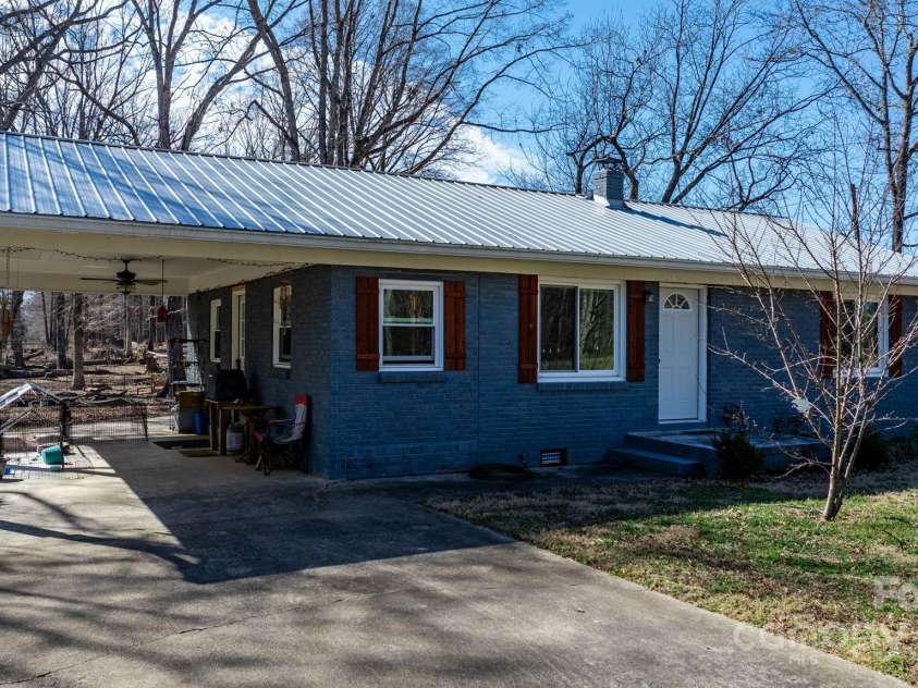 3021 Tryon Courthouse Road, Bessemer City, NC 28016.  MLS# CAR4217769, YatesRealty ID 6422. 