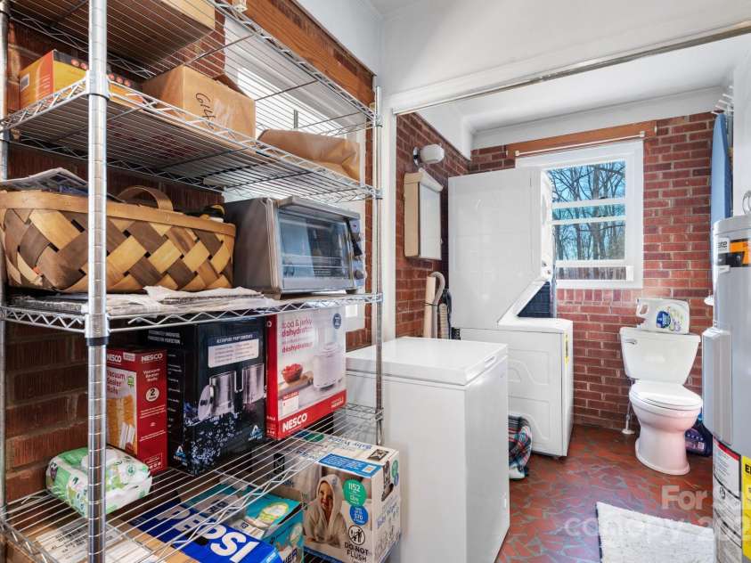 3021 Tryon Courthouse Road, Bessemer City, NC 28016.  MLS# CAR4217769, YatesRealty ID 6422. 