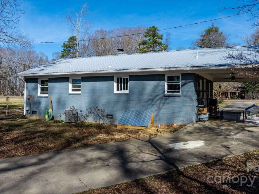 3021 Tryon Courthouse Road, Bessemer City, NC 28016.  MLS# CAR4334630, YatesRealty ID 6422. 