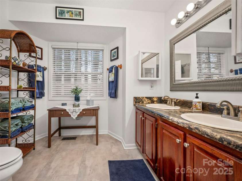 3 Pebble Beach Court, Etowah, NC 28729.  MLS# CAR4221131, YatesRealty ID 6423. 